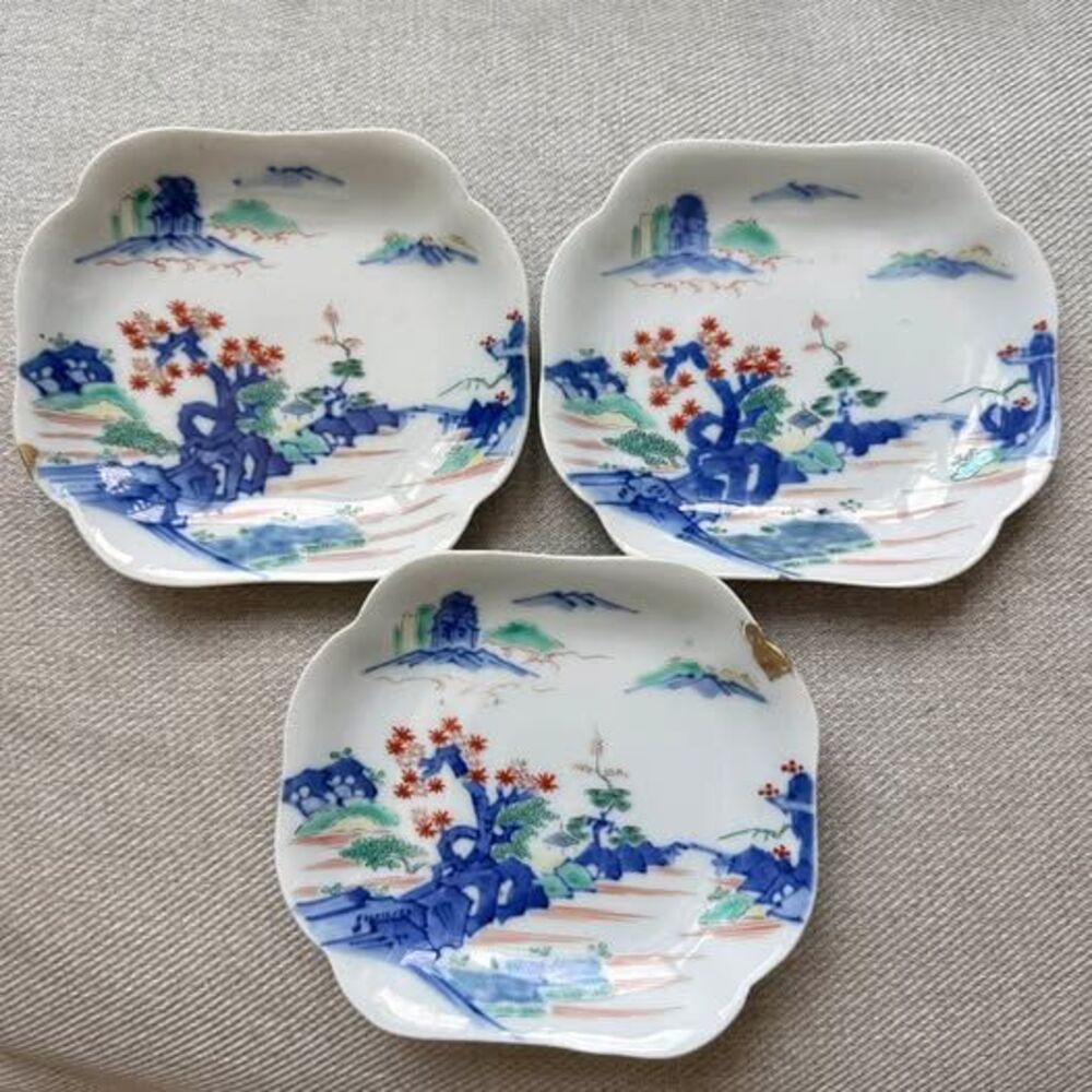 Set of 3 Vintage Japanese Porcelain Plates Hand-Painted Landscape Kintsugi Gold